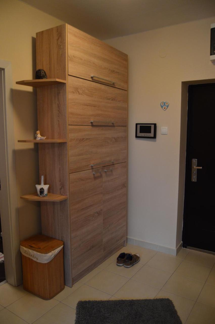 Apartman Mile Apartment ซูโบติกา ภายนอก รูปภาพ