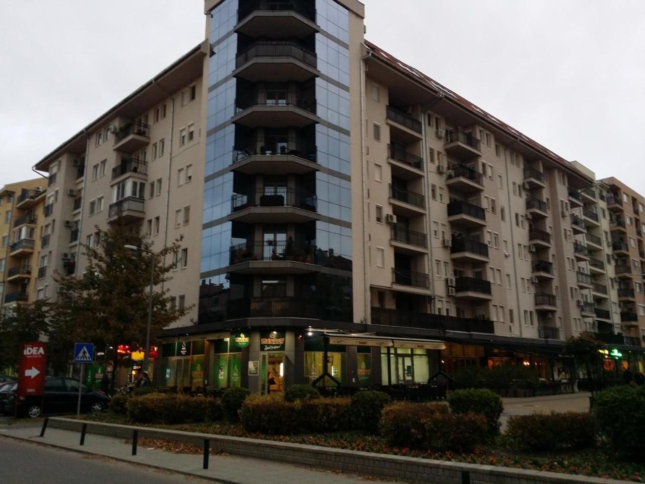 Apartman Mile Apartment ซูโบติกา ภายนอก รูปภาพ